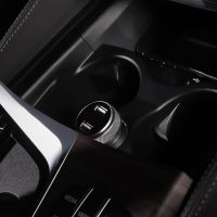 Автозарядка в прикуриватель 2хUSB с дисплеем (АЗУ) (1000+2100 mA) серебристая REXANT 18-1947