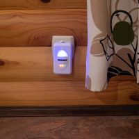Ультразвуковой отпугиватель вредителей с LED индикатором, 220В REXANT 71-0018